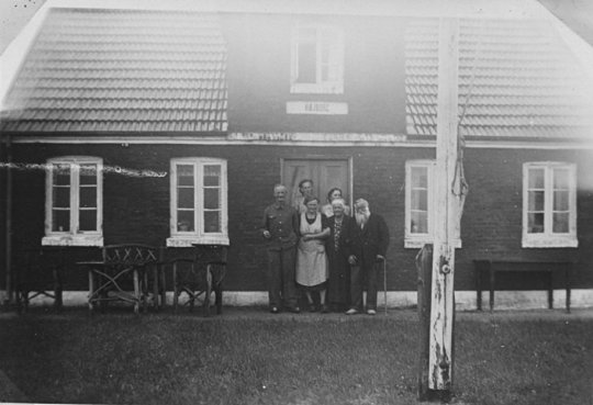 Hjborg, familierne Lillienfryd og Mikkelsen (1940)